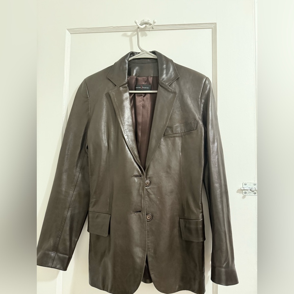 REGINA RUBENS women's leather France jacket!